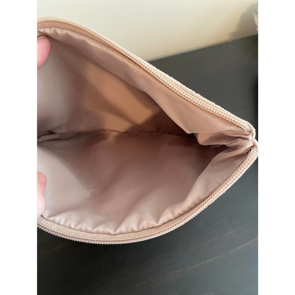 Large makeup bag - Picture 3 of 3